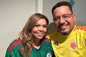 Misteriosa estatua humanoide aparece en Pioneer Park donde antes había un  monumento confederado