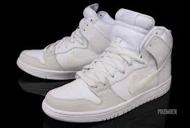 Nike Sb Dunk High Pro White Metallic Summit Nike Sb Dunks Nike Sb Nike