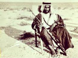 zayed bin sultan al nahyan 1936 history uae arab men uae