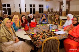 Tarian ini amat terkenal pada masa. Sanggar Kerja 2015 Pusat Endoskopi