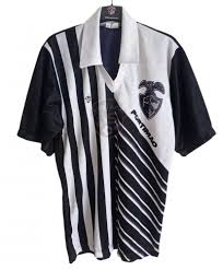 Jerseys, bottoms, tracksuits and accessories of the home, away and third football kits of the clubs playing in the liga bwin (ex liga nos). Portimonense Home Football Shirt Unknown Year
