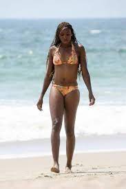 First round • no.1 court. Venus Williams S Feet Wikifeet