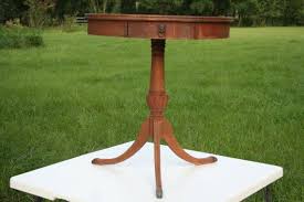 Antique Vintage Carved Wood Mersman 7072 Round Lamp Table With Drawer Lions Head Pull Lions Feet Three Legs Home Decor Round Lamp Antique Table Drawer Pulls