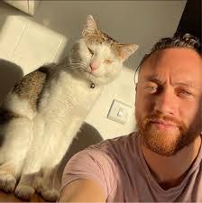 Aj Riley's Instagram, Twitter & Facebook