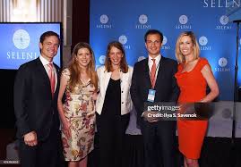 Mike Mantos, Nitzia Logothetis, Sylvia Burwell, George Logothetis and...  News Photo