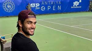 Born 12 april 1996) is an italian tennis player. 3lmqcfglz1lsvm