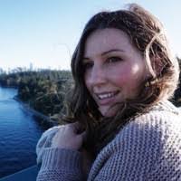 Cara Laird's Instagram, Twitter & Facebook