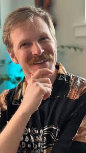 How do you make a music scene great? Build a strong community around it!  That’s what we’re working