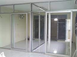 Ukuran pintu kaca standar adalah : 42 Pintu Kaca Aluminium Bekas Spesial