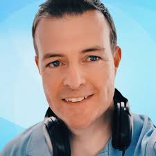 Amanda Hatton & Lis Hughes