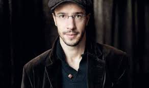 T E A T R O J O V E L L A N O S