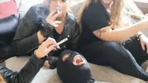 Hot milf ericka aries deep throats a thick cock, before getting her toes sucked. Smoking Extreme Fetish Clips