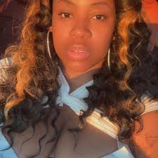 Is there anyone that can do these for an affordable price??? With weave  added