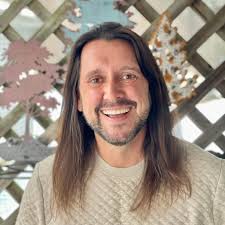 We are expanding and looking to hire an additional full time full service  automotive mechanic! Give us a call or send us an email/text to inquire. 🔧  (386) 434-2079 278 s center