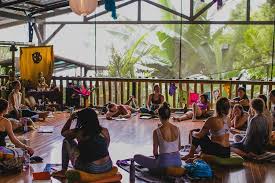 hosting travel worthy yoga retreats in 2020