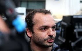 Vincent est enfermé à clef dans le couloir de la mort. Apres La Mort De Vincent Lambert Francois Son Neveu Se Dit Soulage Pour Lui Le Parisien