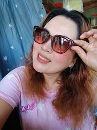 I love selfie kasi haha 😄 wlang kkontra mga ka modern mommy ko dyan  #iloveselfie #selfieoftheday #modernmommy #vivzyadzvivienne #everyone