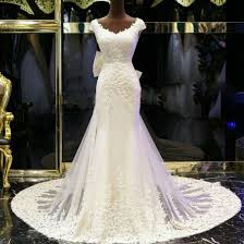 The curvy effect will highlight the figure of any bride wearing a mermaid silhouette. Mermaid Wedding Dress Lace V Neckline Tailor Made Bridal Gown W15247 China Wedding Dress And Wedding Gown Price Made In China Com
