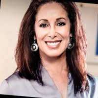 Susan Poletti's Instagram, Twitter & Facebook