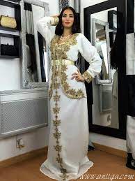 Epingle Par Chay Sur Robe De Mariee Robes De Mariee Orientale Robe De Soiree Orientale Robe Orientale