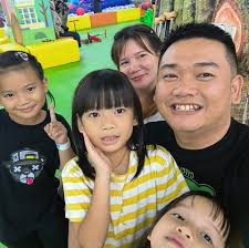 The slippery chest!! 😅☠ #mma...