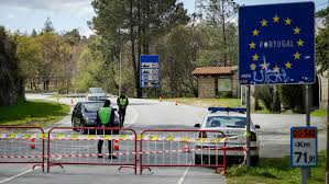 Portugal mantiene cerradas las fronteras con españa desde el 17 de marzo y sólo permite el paso, por nueve puntos designados, a nacionales y residentes del país de destino, transporte de. Que Espanoles Podran Salir Y Volver A Portugal Por Carretera
