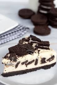 Hoopla recipes has come up with some deliciously amazing oreo recipes to feed and give some happiness to your lazy sweet. 32 Easy Oreo Desserts To Make At Home Insanely Good