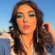 Jordan Dockery's Instagram, Twitter & Facebook