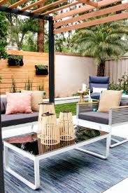 Backyard Makeover Patio Furniture Anita Yokota Modern Outdoor Patio Modern Patio Furniture Mid Century Modern Outdoor Furniture