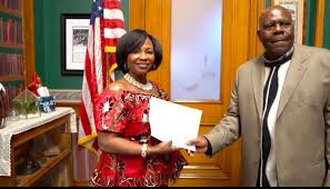 Kumawood Actress Kyeiwaa Walk Down The Aisle In A Classy White Gown In 2020 White Wedding Ceremony White Ball Gowns White Gowns