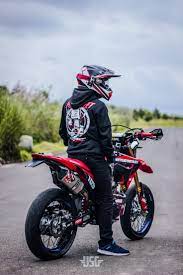  75 Ide Motor Di 2021 Gambar Fotografi Motor Jalanan