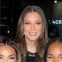 Itza Rivera's Instagram, Twitter & Facebook