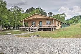 Find deals, aaa/senior/aarp/military discounts, and phone #'s for cheap guntersville alabama hotel & motel rooms. Guntersville Cabin With Views Walk To Lake Guntersville Updated 2021 Prices