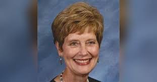 Betty Gail's Instagram, Twitter & Facebook