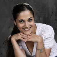 30+ "Nina Bates" profiles