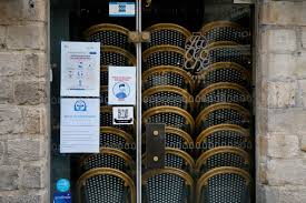 Dictionnaires de référence, étymologie, phonétique, citations littéraires confinement : France Le Reconfinement Affole Et Exaspere Beaucoup De Commercants Francais Tageblatt Lu Tageblatt Lu