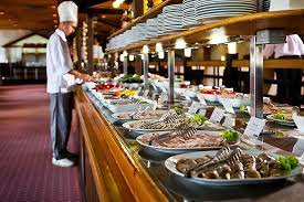 8 (800) 600 5555 yaltaintourist.ru. Gostinica Yalta Inturist Moreyalta