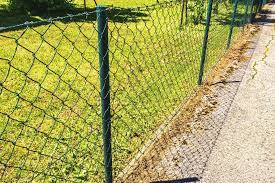 At ace hardware, we stock a wide range of metal fence posts to give your project a strong foundation for building lightweight and flexible chicken wire fences or sturdy. 2021 Metal Fence Installation Cost Iron Fence Cost
