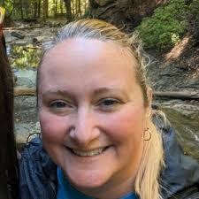 Jeanette Stump's Instagram, Twitter & Facebook