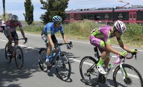 Caleb ewan has put the fifth stage of the giro d'italia in his palmarès today. Q31698msgzdqkm