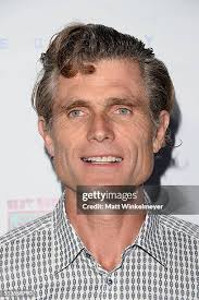 344 De Re Gallery Hosts Best Buddies The Art Of Friendship Benefit Photo  Auction Photos & High Res Pictures