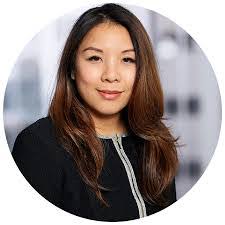 Kim Vail's Instagram, Twitter & Facebook