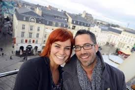 Ils se sont arrêtés à la près de 72 heures après la finale, puremedias.com a pu s'entretenir avec emmanuel moire et évoquer son parcours dans danse avec les stars ainsi que. Television Emmanuel Moire Remettra Le Trophee De Danse Avec Les Stars Video Le Mans Maville Com
