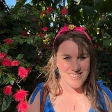 Stephanie Dillingham's Instagram, Twitter & Facebook