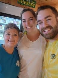 Crystal Otis's Instagram, Twitter & Facebook