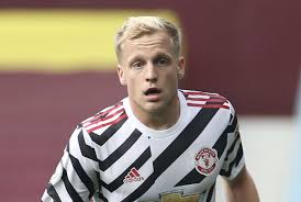 Donny van de beek (dɔniː vɑn də beːk; Donny Van De Beek S Position In Man Utd Team And Best Traits Pinpointed Daily Star
