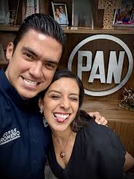 Platicando con mi querida Presidenta del PAN Ciudad de México, Luisa  Gutiérrez Ureña. ¡Trabajando por ti y por México! 🇲🇽