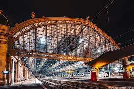 24 Mentions J Aime 1 Commentaires Raw Ben Photography Raw Ben Photography Sur Instagram Gare Saint Jean Bordeaux Bordeaux Fair Grounds France Grounds