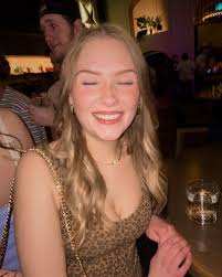 Molly Monaghan (@molly.monaghan16) • Instagram photos and videos