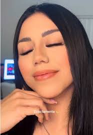 Alyssa Gendron's Instagram, Twitter & Facebook